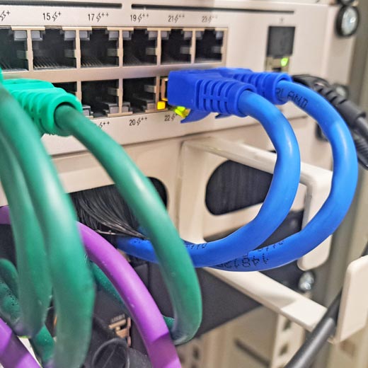 Elektro Flückiger + Frei Dienstleistungen im Bereich Netzwerk und IT.. 